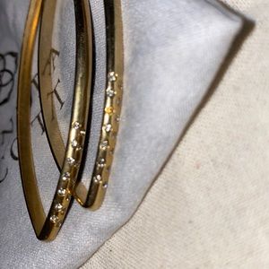 So pretty! KENDRA SCOTT Gold oblong earrings